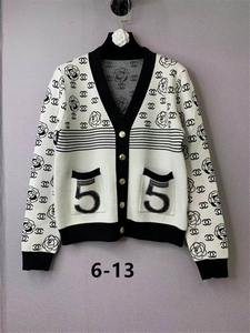 Chanel Women's Sweater 196